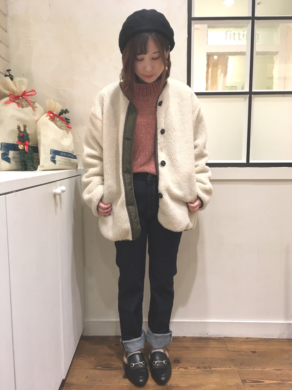 「大人カジュアル、あったかコーデ、ゆるコーデ、デニムコーデ、オールcepo、もこもこ、ビッグシルエット、お洒落さんとつながりたい、低身長コーデ」｜「cepoのルーズボアブルゾン（ブルゾン、ホワイト系）」を使った、kaaさん（レディース・152cm）の冬コーディネートの1枚目の写真