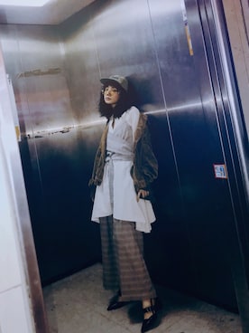 「NUMERALS（ヌメラルズ）のアイテム（帽子）」を使った、kiki謝琦琦さん（レディース・164cm）の冬コーディネート