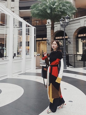 「Roger Vivier（ロジェヴィヴィエ）のアイテム」を使った、kiki謝琦琦さん（レディース・164cm）の冬コーディネート