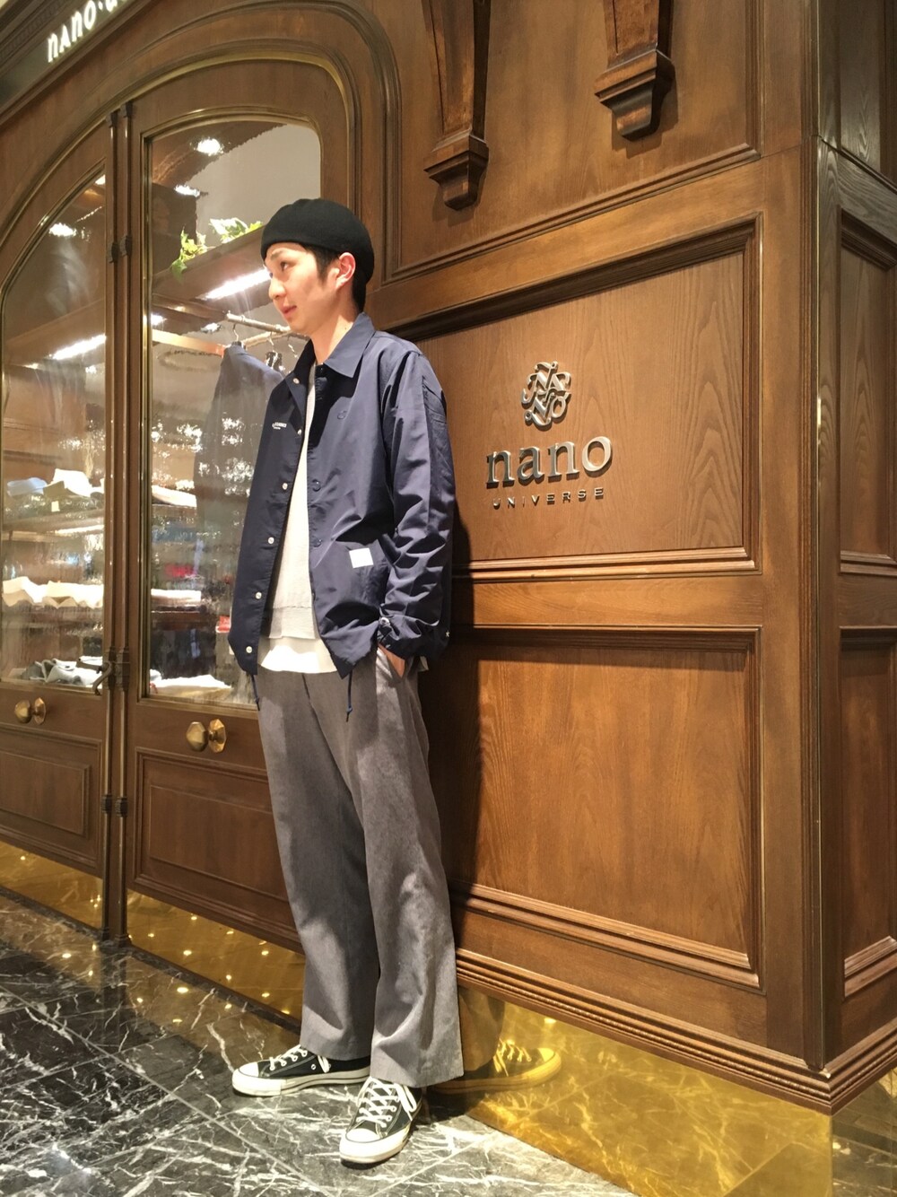 「Champion、コーチジャケット、ルクア、ルクアイーレ、nano・universe」｜「ChampionのChampion/別注コーチJKT（ブルゾン、ブルー系）」を使った、nano・universe 梅田 STAFFさん（メンズ・178cm）の春コーディネートの1枚目の写真