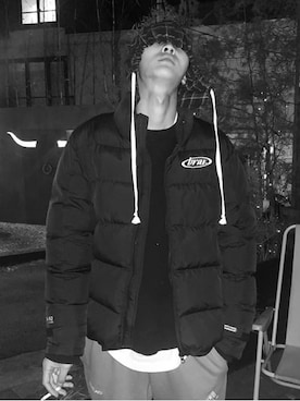 「model」｜「アイテム（ジャケット/アウター）」を使った、Buried Aliveさん（メンズ・185cm）の冬コーディネート