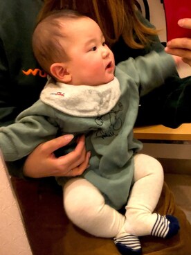 「アイテム（ロンパース、グリーン系）」を使った、Gakuさん（キッズ・60cm）の春コーディネート