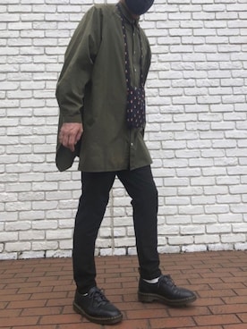 「Cuirs（キュイー）のアイテム（トップス）」を使った、ゆうき。さん（メンズ・176cm）の春コーディネート