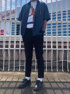 「グラニフ」｜「アイテム（スラックス）」を使った、ゆうき。さん（メンズ・176cm）の夏コーディネート