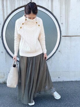 「アイテム（マスク、ホワイト系）」を使った、Mai𖥧さん（レディース・161cm）の秋コーディネート