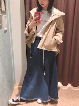 「NICE CLAUP（ナイスクラップ）のアイテム（マウンテンパーカー）」を使った、marieさん（レディース・158cm）の春コーディネート