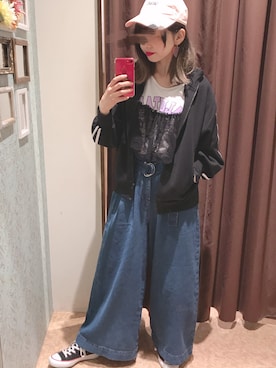 「NICE CLAUP（ナイスクラップ）のアイテム（ブルゾン）」を使った、marieさん（レディース・158cm）の春コーディネート