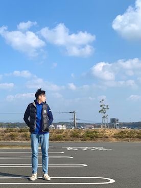 「青空」｜やすぺさん（メンズ・185cm）の冬コーディネート