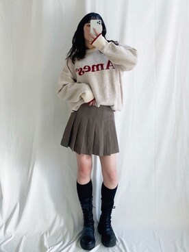 ブラウン系のアイテムを使った プリーツスカート の人気ファッションコーディネート 地域 韓国 Wear