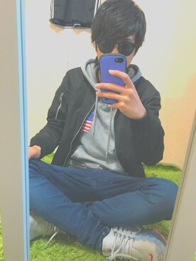 「Rodeo Crowns（ロデオクラウンズ）のアイテム（パーカー）」を使った、Rさん（メンズ・168cm）の秋コーディネート