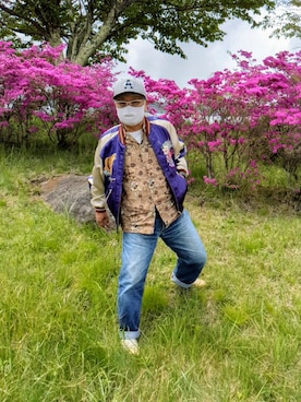 「東洋エンタープライズ（トーヨーエンタープライズ）のアイテム（スタジャン）」を使った、avirexsさん（メンズ・165cm）の春コーディネート