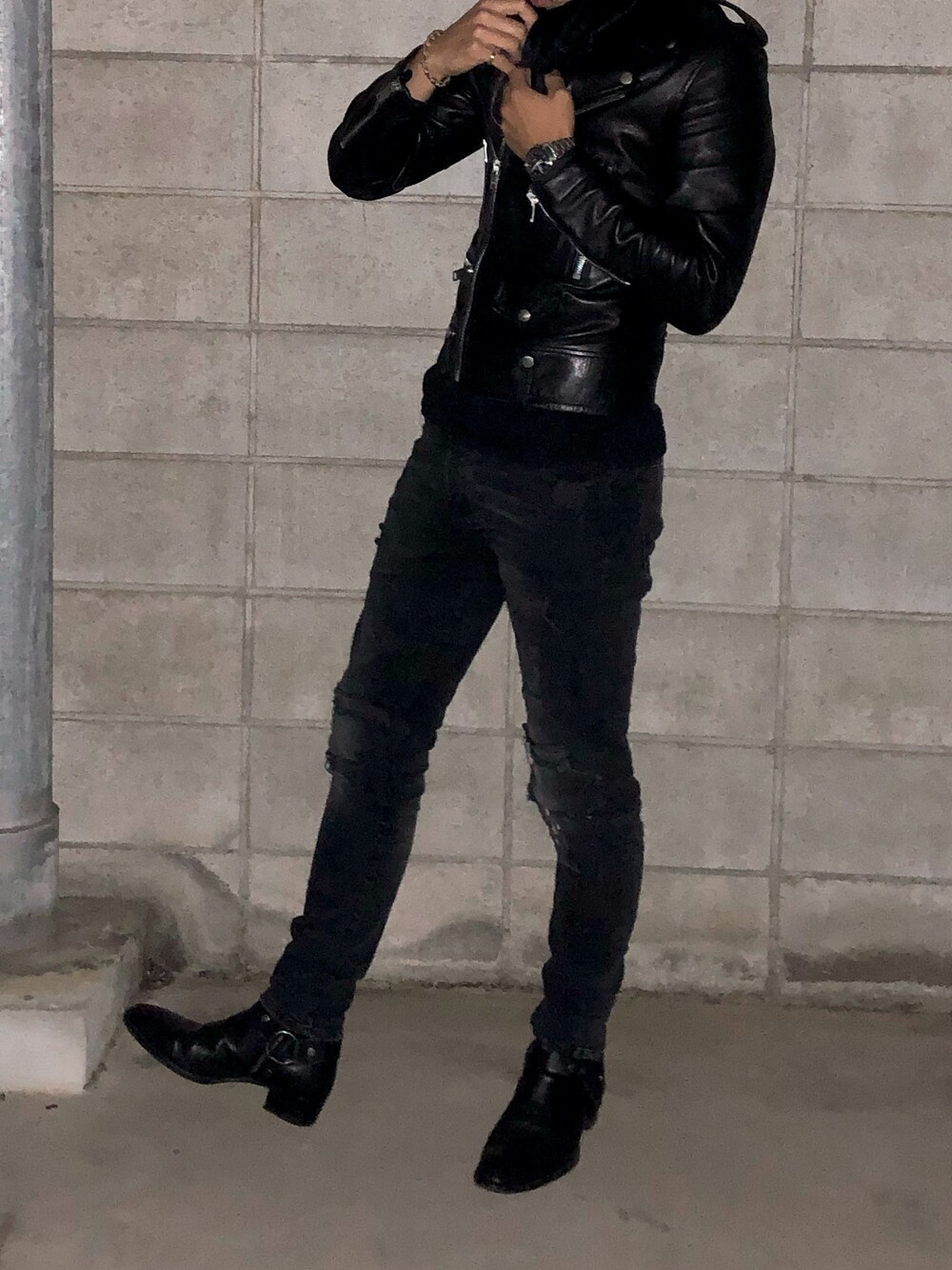 「saint laurent paris、Saint Laurent」｜「SAINT LAURENT PARISのアイテム（ブーツ、ブラック系）」を使った、Takuma さん（メンズ・175cm）の春コーディネートの1枚目の写真