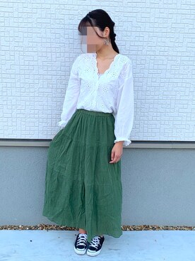 「CONVERSE（コンバース）のアイテム（スニーカー、ブラック系）」を使った、zueko0702さん（レディース・156cm）の秋コーディネート