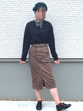 「GU（ジーユー）のアイテム（スカート、ブラウン系）」を使った、zueko0702さん（レディース・156cm）の秋コーディネート