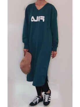 「FILA（フィラ）のアイテム（ワンピース/ドレス）」を使った、Keyさん（レディース・164cm）の秋コーディネート