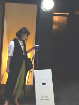 「3色コーデ」｜「アイテム（その他アウター）」を使った、m a y a .さん（レディース・157cm）の春コーディネート