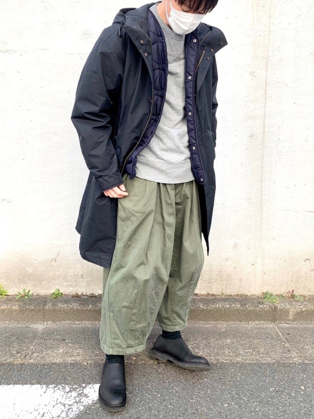 「あったかコーデ、ダナー、Danner、ダナーなんだな、フレッドペリー、モッズコート、チャンピオン、IS-NESS、Aライン、ハンドメイド」｜「is-nessの【IS-NESS / イズネス】 BALLOON EZ PANTS（その他パンツ、グリーン系）」を使った、onemidayo さん（メンズ・177cm）の冬コーディネートの1枚目の写真