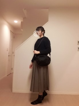 「chambre de charme（シャンブルドゥシャーム）のアイテム（スカート）」を使った、sieluさん（レディース・168cm）の冬コーディネート