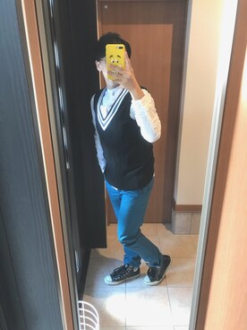 「H&M（エイチ・アンド・エム）のアイテム（シャツ/ブラウス、ホワイト系）」を使った、おっかむさん（メンズ・166cm）の冬コーディネート