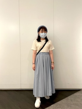 「blue」｜「アイテム（ハンチング/ベレー帽）」を使った、YOYO LEEさん（レディース・158cm）の春コーディネート