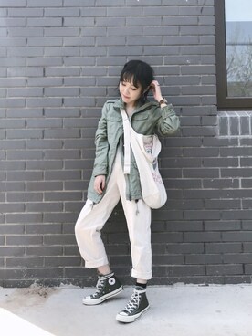 「VINTAGE（ヴィンテージ）のアイテム（エコバッグ/サブバッグ）」を使った、意思さん（レディース・158cm）の春コーディネート