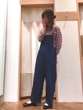 「Samansa Mos2 blue（サマンサモスモスブルー）のアイテム（オールインワン・サロペット）」を使った、も え こさん（レディース・164cm）の秋コーディネート
