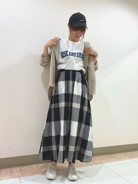 「Samansa Mos2 blue（サマンサモスモスブルー）のアイテム（その他アウター）」を使った、も え こさん（レディース・164cm）の春コーディネート