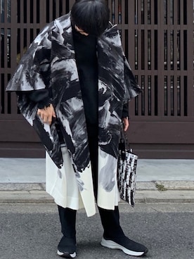 「HOMME PLISSE ISSEY MIYAKE（オムプリッセイッセイミヤケ）のアイテム（その他アウター）」を使った、yonyonniniさん（メンズ・170cm）の冬コーディネート