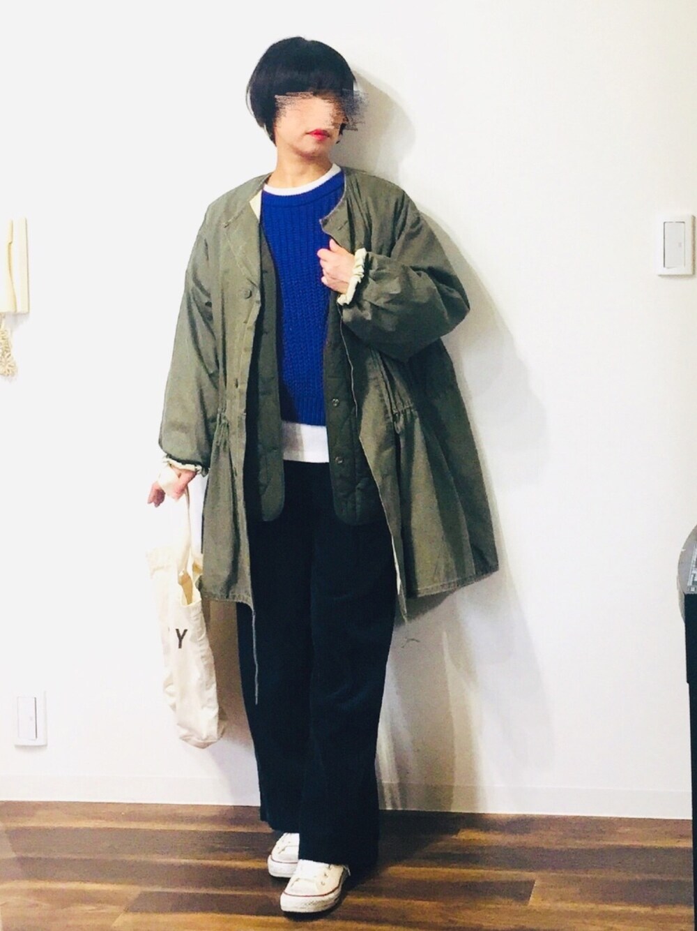 「スニーカー、カジュアル、モッズコート、大人カジュアル」｜「TODAYFULのTODAYFUL(トゥディフル) ''Gas Coat''ガスコート 11820001（モッズコート、グリーン系）」を使った、yu.さん（レディース・159cm）の冬コーディネートの1枚目の写真