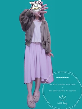 「one after another NICE CLAUP（ワンアフターアナザーナイスクラップ）のアイテム（スタジャン）」を使った、Satomi Lamさん（レディース・155cm）の秋コーディネート