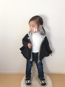 「オールドスクール」｜「アイテム（ノーカラージャケット）」を使った、はるるん◡̈さん（キッズ・80cm）の冬コーディネート