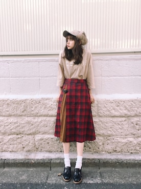 「OLIVE des OLIVE（オリーブデオリーブ）のアイテム（帽子）」を使った、村田倫子さん（レディース・163cm）の秋コーディネート
