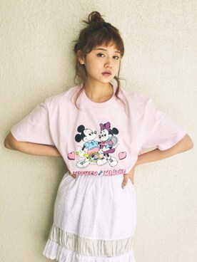 村田倫子さんの「mickey&minnieTシャツ」を使ったコーディネート