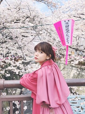 「ピンクトレンチコート」｜村田倫子さん（レディース・163cm）の春コーディネート