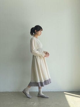 「idem（イデム）のアイテム」を使った、村田倫子さん（レディース・163cm）の春コーディネート