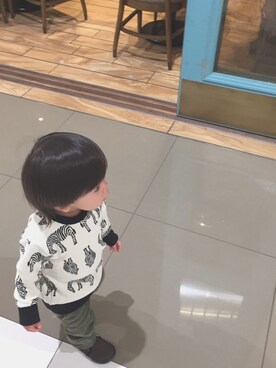 「babygap」｜「アイテム（スリッポン）」を使った、mari-さん（キッズ・80cm）の秋コーディネート