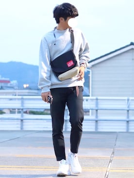 「FILA（フィラ）のアイテム（スニーカー）」を使った、Ryotaさん（メンズ・176cm）の秋コーディネート