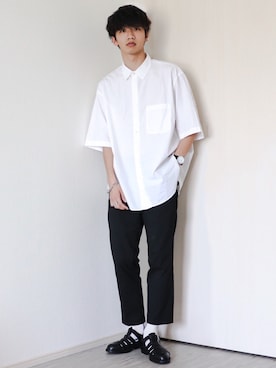「UNIQLO（ユニクロ）のMEN イージースマートスタイルパンツ（ウールライク）（その他パンツ）」を使った、Ryotaさん（メンズ・176cm）の夏コーディネート