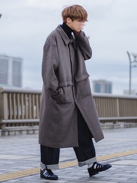 「アイテム（ステンカラーコート）」を使った、Ryotaさん（メンズ・176cm・20代）の秋コーディネート