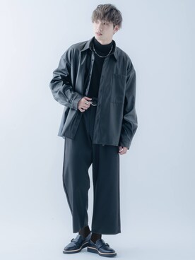 「epnok（エプノック）のアイテム（アクセサリー）」を使った、Ryotaさん（メンズ・176cm）の冬コーディネート