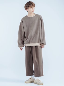 「epnok（エプノック）のアイテム（スウェット）」を使った、Ryotaさん（メンズ・176cm）の冬コーディネート