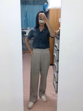 「通勤穿搭」｜「アイテム（スラックス）」を使った、GREEN GREEN🇹🇼さん（レディース・162cm）の秋コーディネート