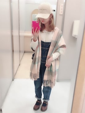 「Honeys（ハニーズ）のアイテム（サロペット/オーバーオール）」を使った、るなさん（レディース・151cm）の秋コーディネート