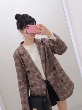 「MAJESTIC LEGON（マジェスティックレゴン）のアイテム（テーラードジャケット）」を使った、TOMOKAさん（レディース・158cm）の秋コーディネート