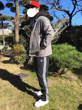「AIR FORCE 1」｜「アイテム（ナイロンジャケット）」を使った、EI-SUKEさん（メンズ・180cm）の冬コーディネート
