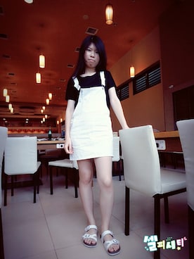 「other.（アザー）のアイテム（オールインワン・サロペット）」を使った、Nydia_155さん（レディース・155cm）の冬コーディネート
