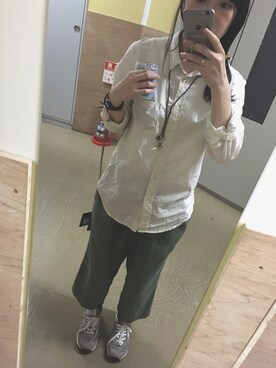 「go slow caravan（ゴースローキャラバン）のアイテム（アクセサリー）」を使った、みずかきさん（レディース・155cm）の春コーディネート