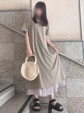 「ラウンドバッグ」｜「アイテム（ワンピース/ドレス）」を使った、mahoさん（レディース・164cm）の春コーディネート