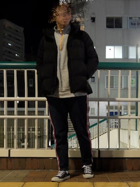「CONVERSE（コンバース）のconverse コンバース ALL STAR HI オールスター ハイ 3206 BLACK(US)（スニーカー）」を使った、なーかわさん（メンズ・165cm・10代）の冬コーディネート
