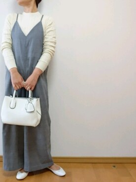 「titivate（ティティベイト）のアイテム（サロペット/オーバーオール）」を使った、r。さん（レディース・157cm）の冬コーディネート